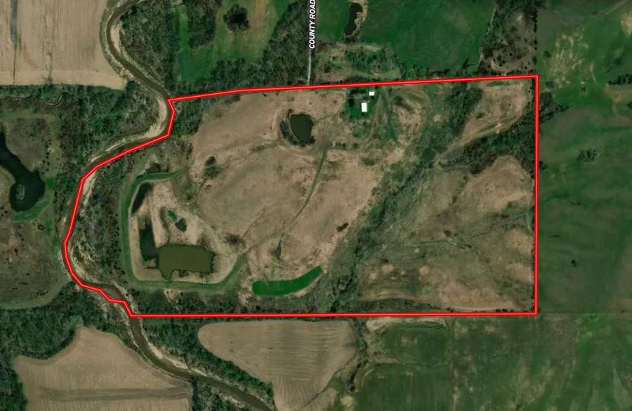80± acre secluded hunting property in Adair County